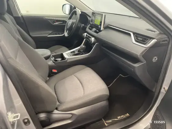 TOYOTA RAV4 V - voiture d'occasion - Photo 10