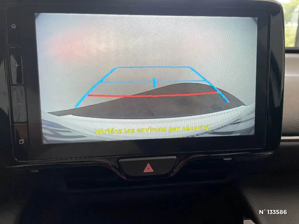 TOYOTA YARIS CROSS I - Miniature 9