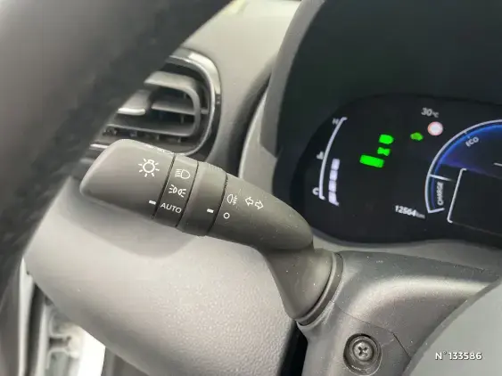 TOYOTA YARIS CROSS I - voiture d'occasion - Photo 34