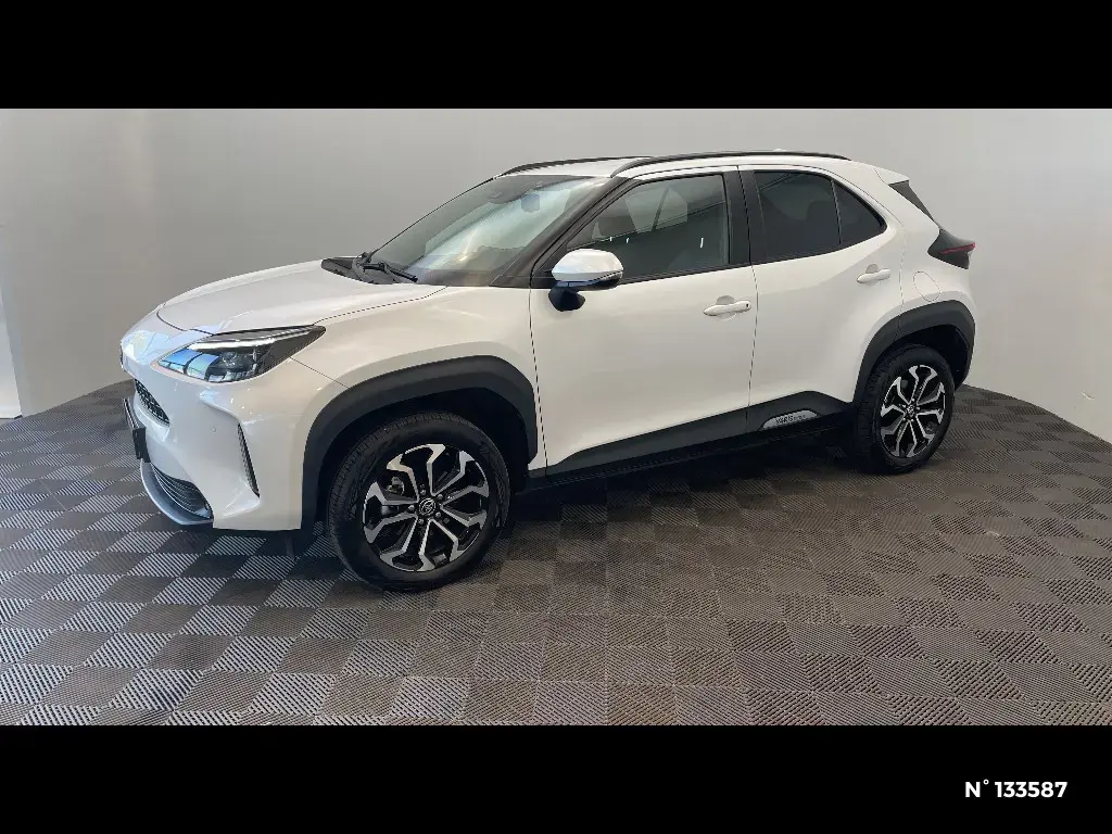 TOYOTA YARIS CROSS I - Miniature 4