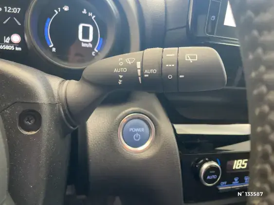 TOYOTA YARIS CROSS I - voiture d'occasion - Photo 37
