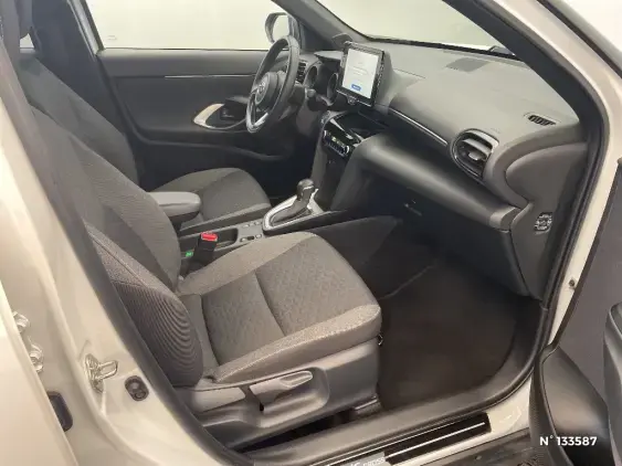 TOYOTA YARIS CROSS I - voiture d'occasion - Photo 10