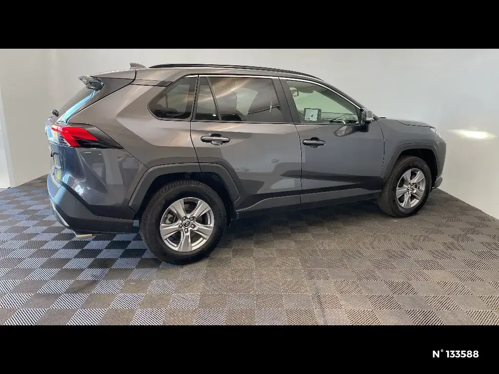 TOYOTA RAV4 V - Miniature 3