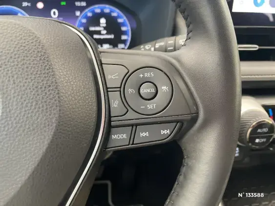 TOYOTA RAV4 V - voiture d'occasion - Photo 33