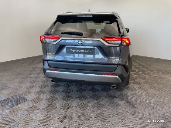 TOYOTA RAV4 V - voiture d'occasion - Photo 6