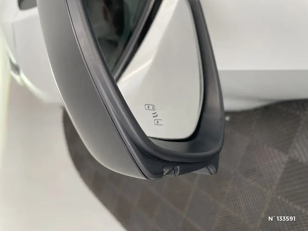TOYOTA C-HR II - Miniature 23
