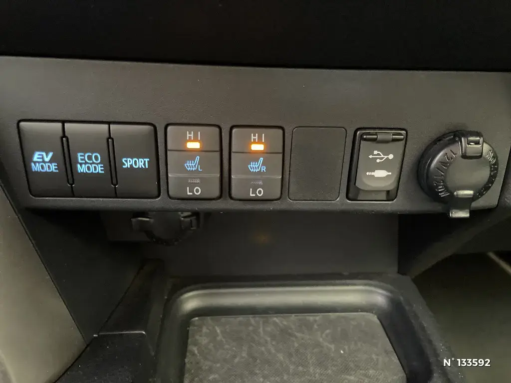TOYOTA RAV4 V - Miniature 19