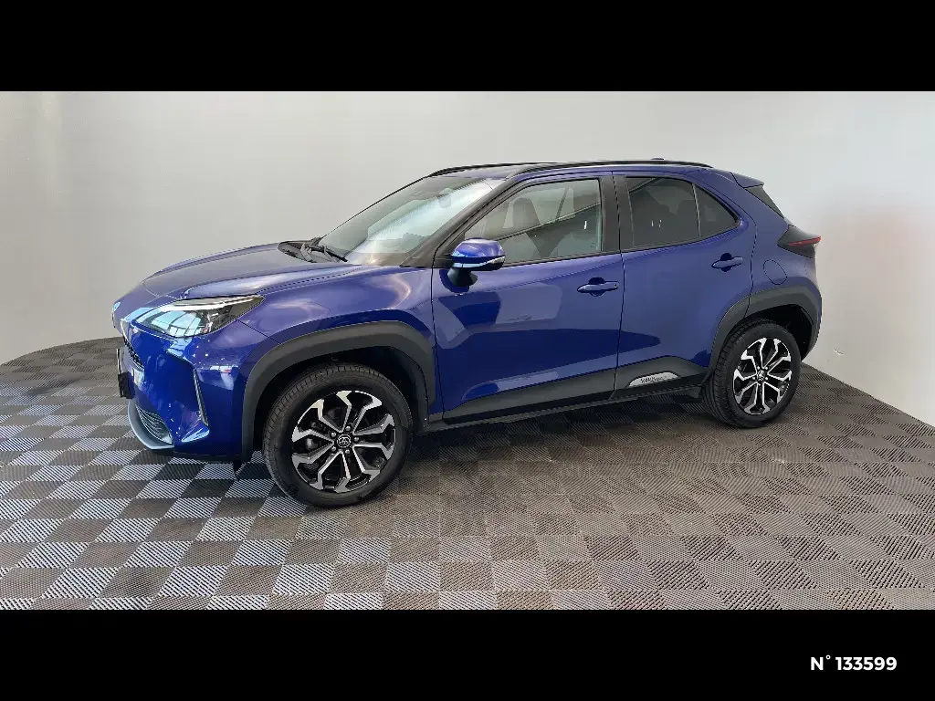 TOYOTA YARIS CROSS I - Miniature 4