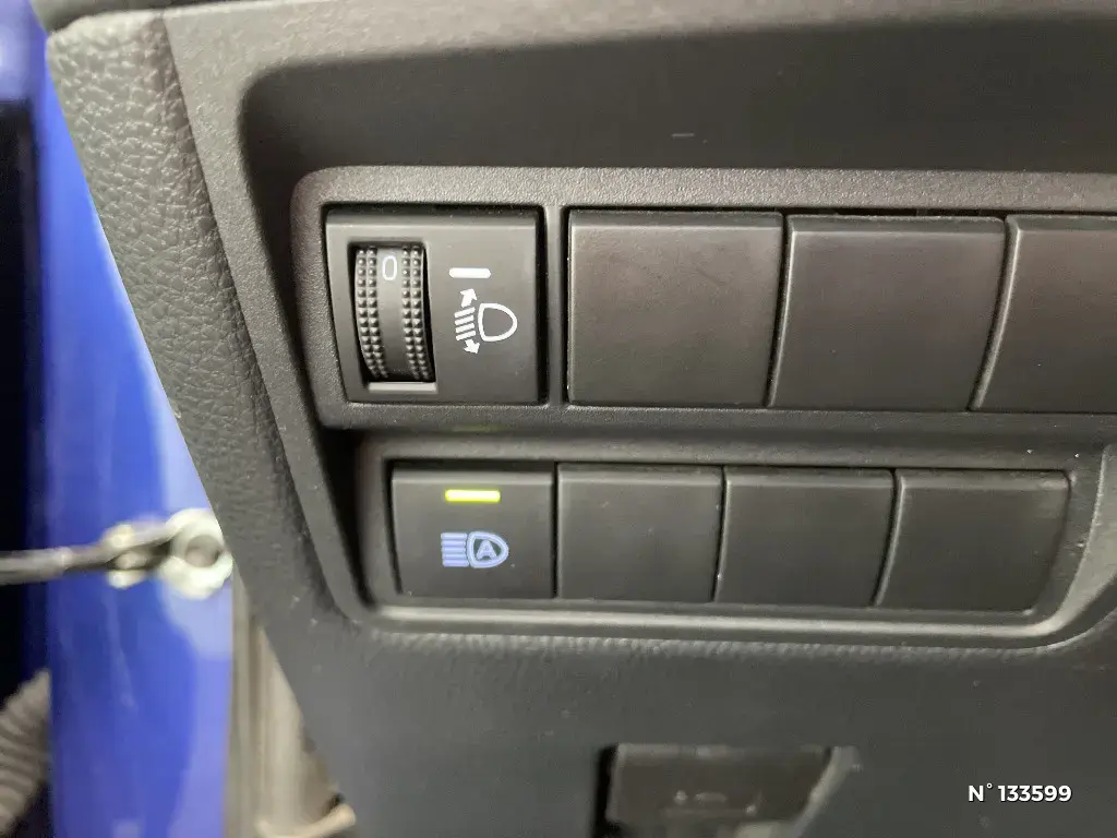 TOYOTA YARIS CROSS I - Miniature 13
