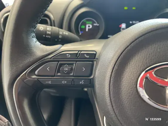 TOYOTA YARIS CROSS I - voiture d'occasion - Photo 34