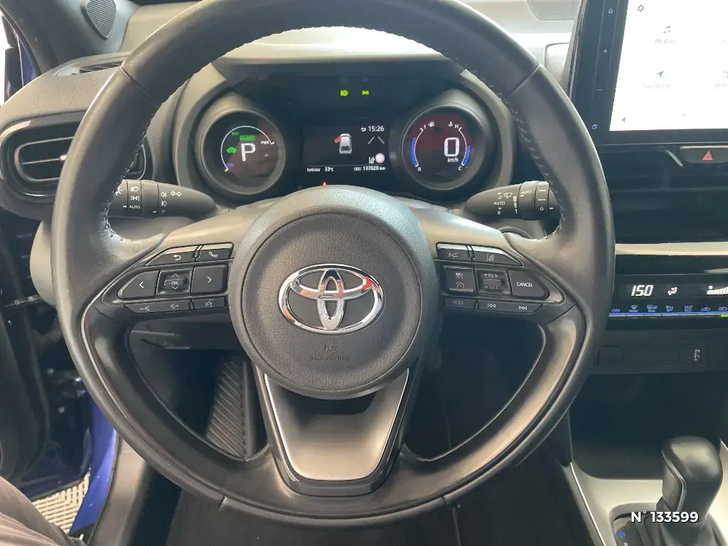 TOYOTA YARIS CROSS I - Miniature 16