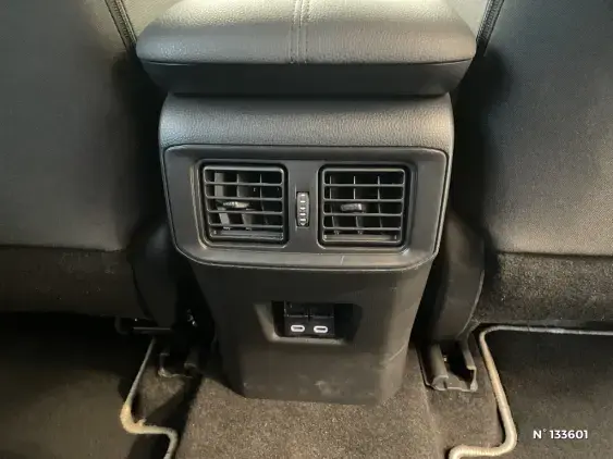 TOYOTA RAV4 V - voiture d'occasion - Photo 32