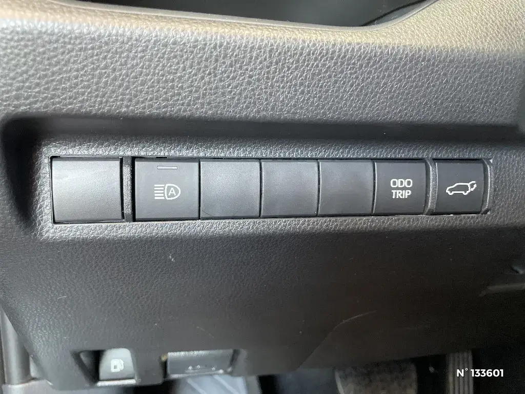 TOYOTA RAV4 V - Miniature 14