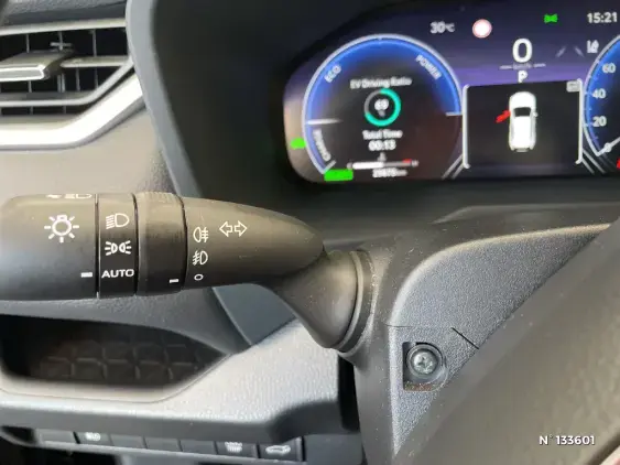 TOYOTA RAV4 V - voiture d'occasion - Photo 38