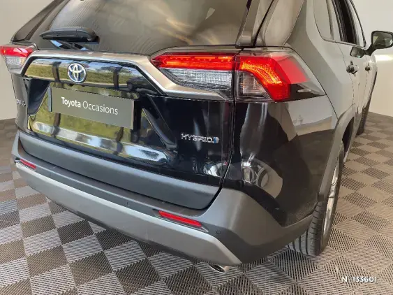 TOYOTA RAV4 V - voiture d'occasion - Photo 28