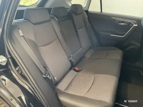 TOYOTA RAV4 V - voiture d'occasion - Photo 11