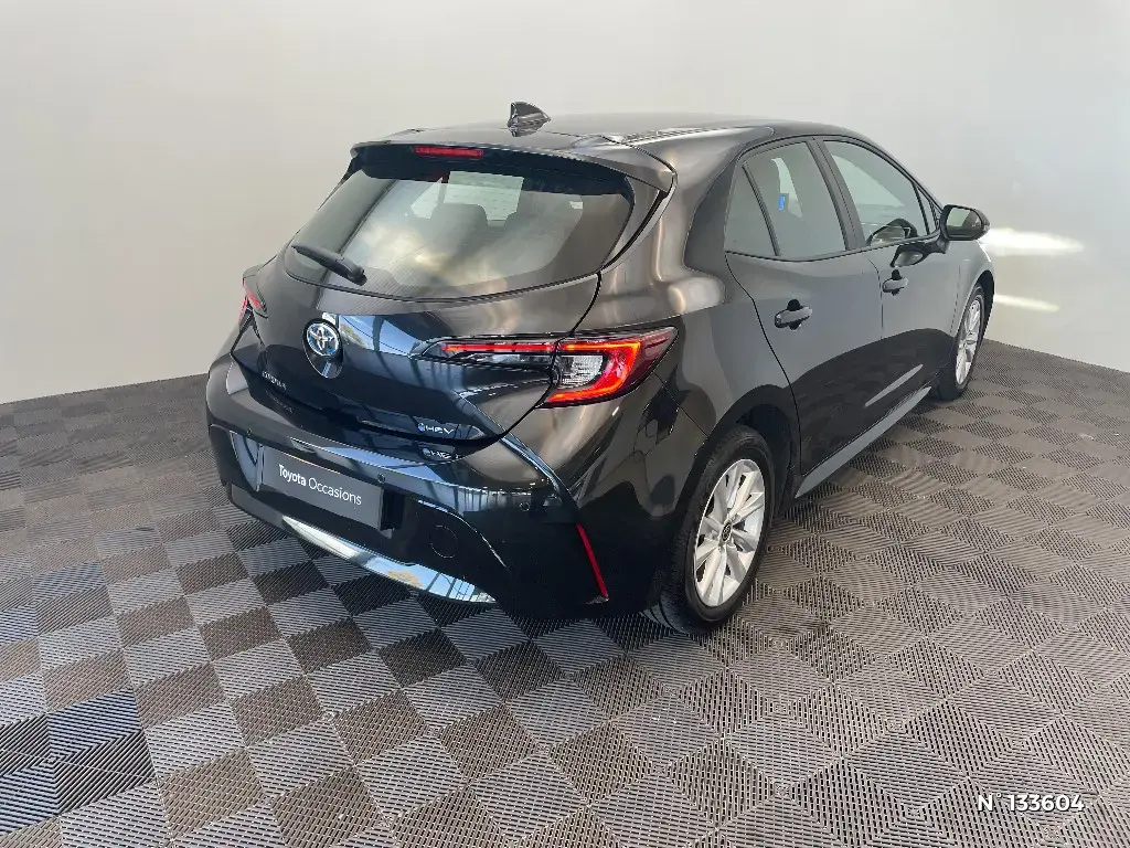 TOYOTA COROLLA XII - Miniature 2
