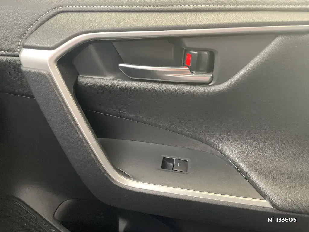 TOYOTA RAV4 V - Miniature 15