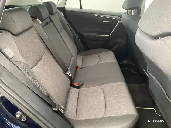 TOYOTA RAV4 V - voiture d'occasion - Photo 11