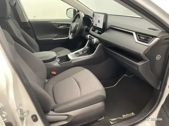 TOYOTA RAV4 V - voiture d'occasion - Photo 10