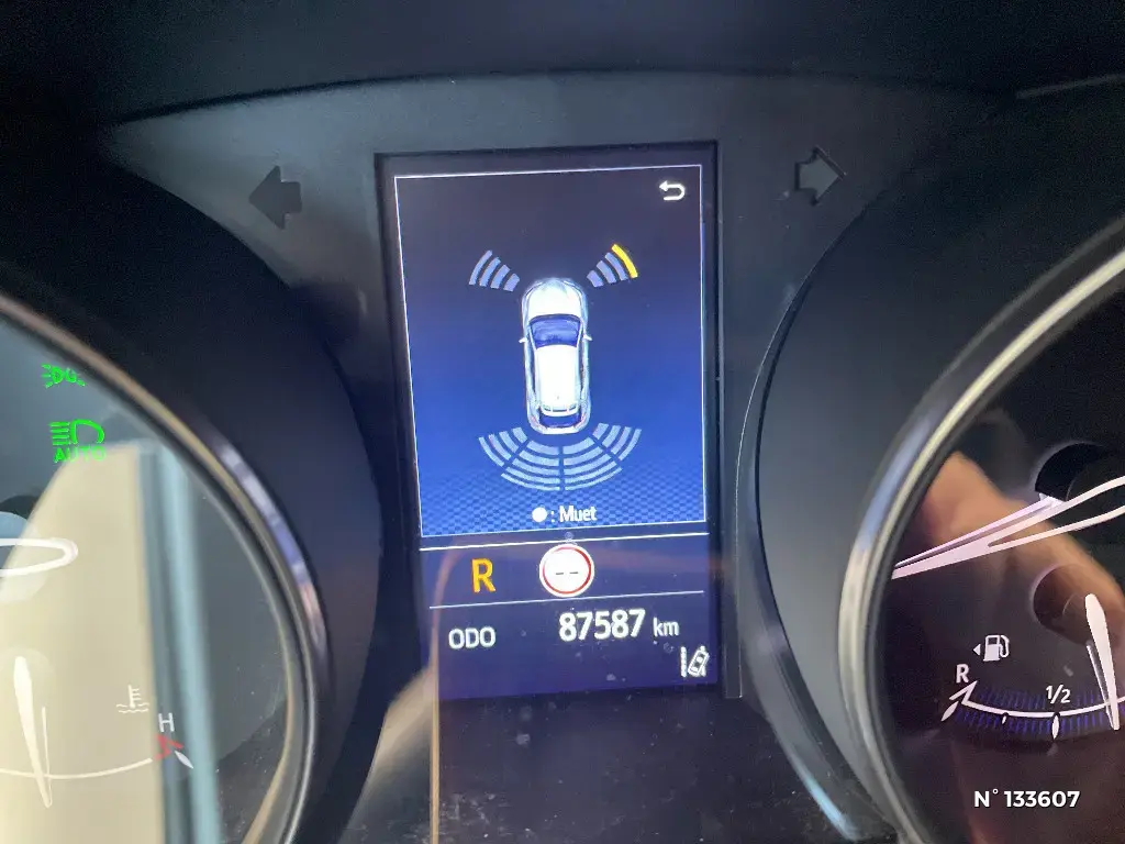 TOYOTA C-HR - Miniature 18