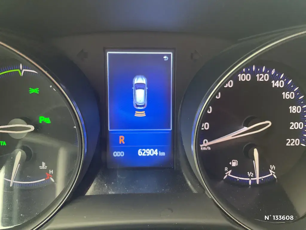 TOYOTA C-HR - Miniature 12
