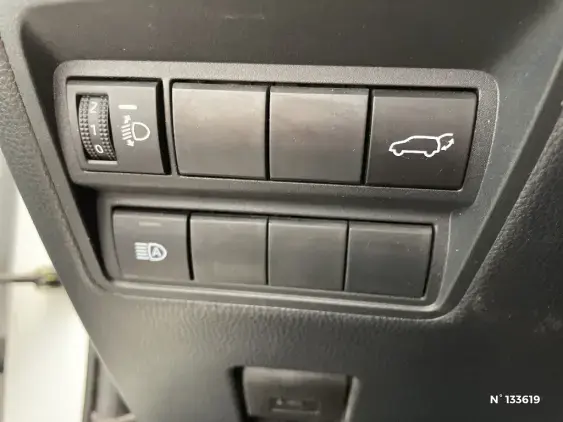 TOYOTA YARIS CROSS I - voiture d'occasion - Photo 36