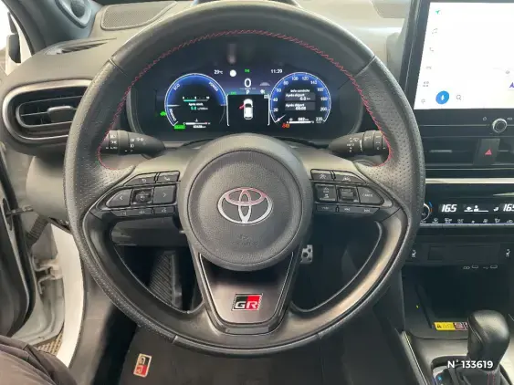 TOYOTA YARIS CROSS I - voiture d'occasion - Photo 37