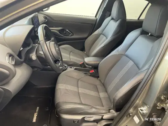 TOYOTA YARIS CROSS I - voiture d'occasion - Photo 44