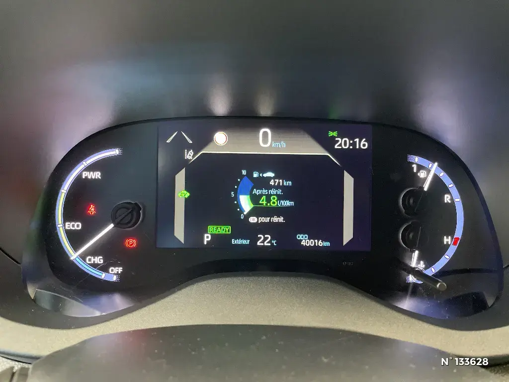 TOYOTA YARIS CROSS I - Miniature 8