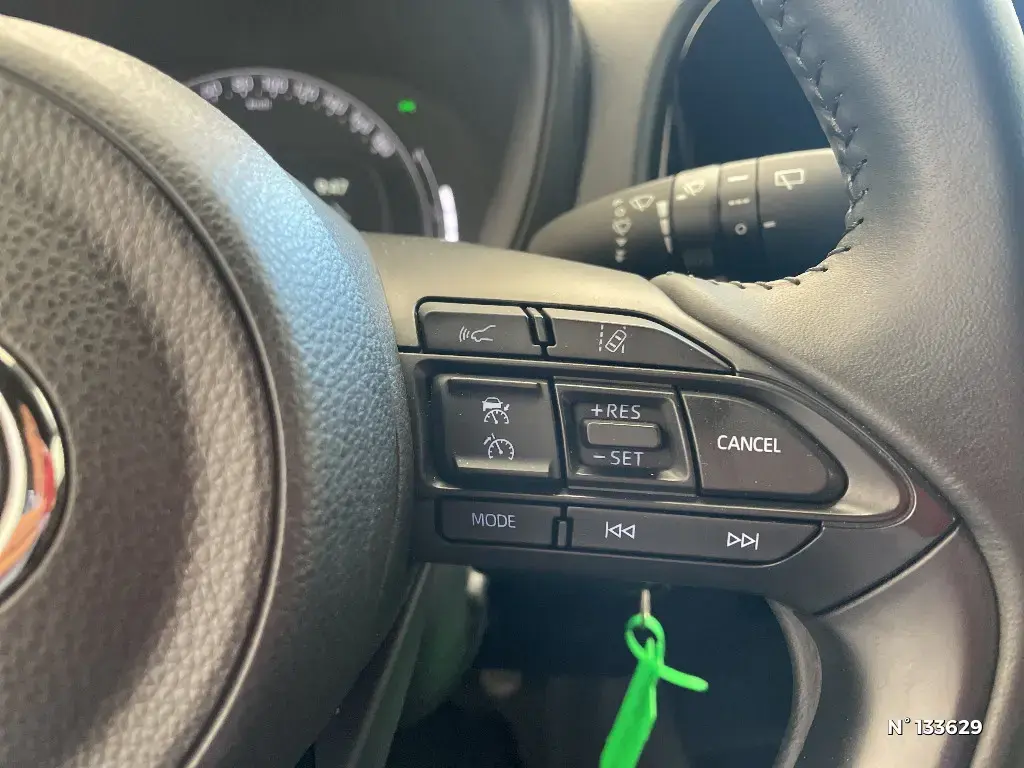 TOYOTA AYGO X - Miniature 15