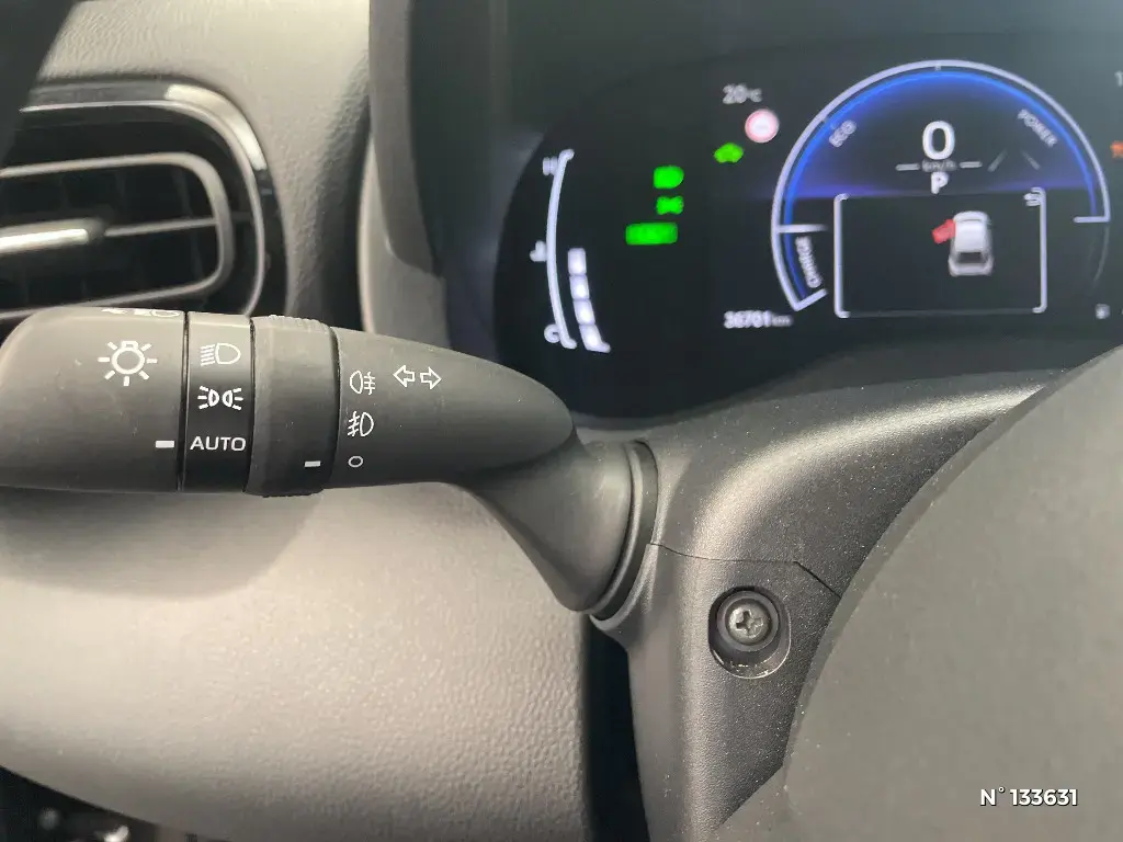 TOYOTA YARIS CROSS I - Miniature 20
