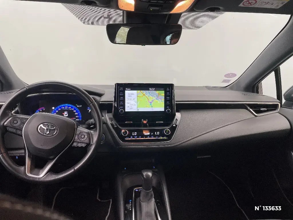 TOYOTA COROLLA XII - Miniature 6