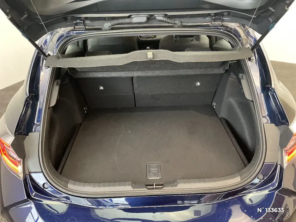 TOYOTA COROLLA XII - Miniature 10