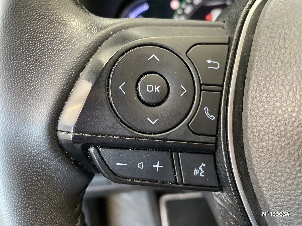 TOYOTA RAV4 V - Miniature 18