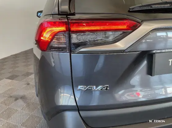 TOYOTA RAV4 V - voiture d'occasion - Photo 29