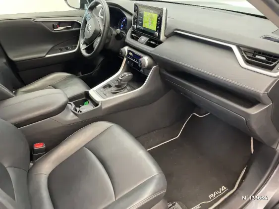 TOYOTA RAV4 V - voiture d'occasion - Photo 10