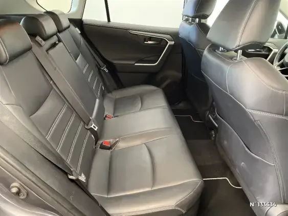 TOYOTA RAV4 V - voiture d'occasion - Photo 11