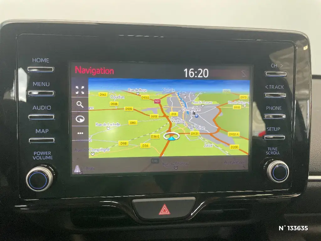 TOYOTA YARIS IV - Miniature 21