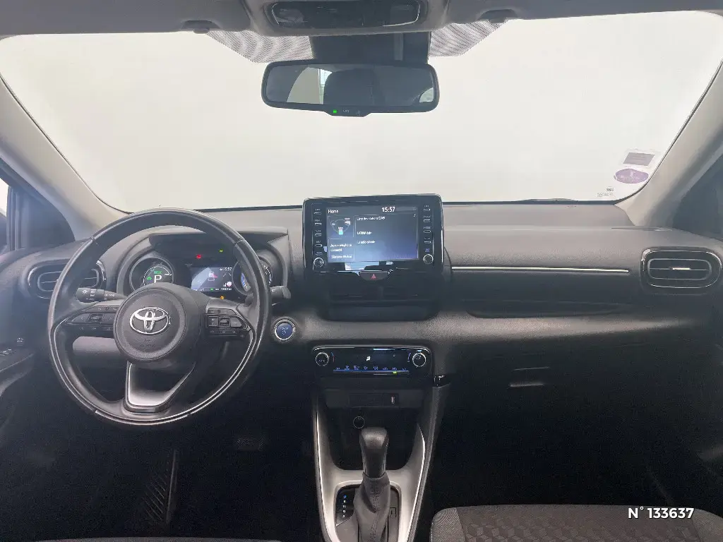 TOYOTA YARIS IV - Miniature 6