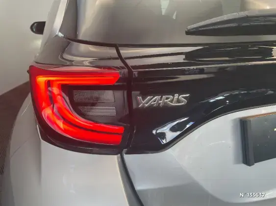 TOYOTA YARIS IV - voiture d'occasion - Photo 29