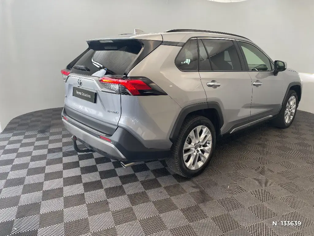 TOYOTA RAV4 V - Miniature 2