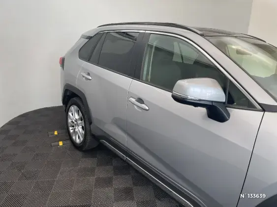 TOYOTA RAV4 V - voiture d'occasion - Photo 29
