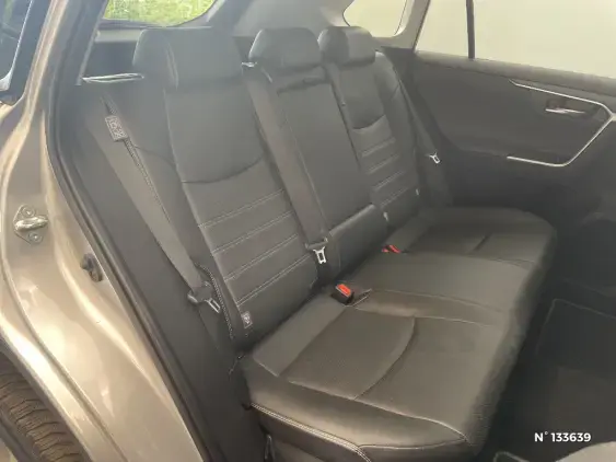 TOYOTA RAV4 V - voiture d'occasion - Photo 11