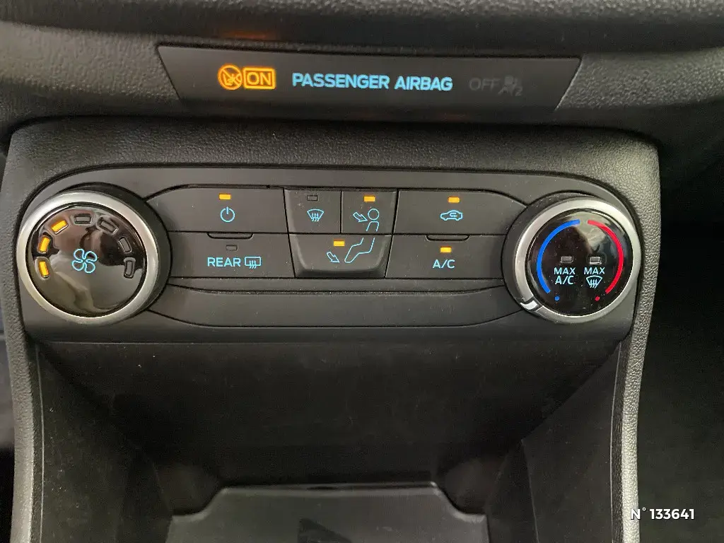 FORD FIESTA VII - Miniature 11