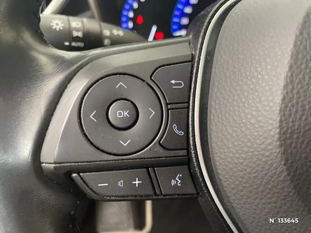 TOYOTA COROLLA XII - Miniature 19