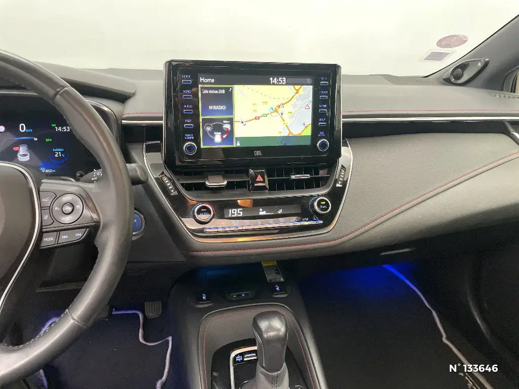 TOYOTA COROLLA TOURING SPT X - Miniature 7