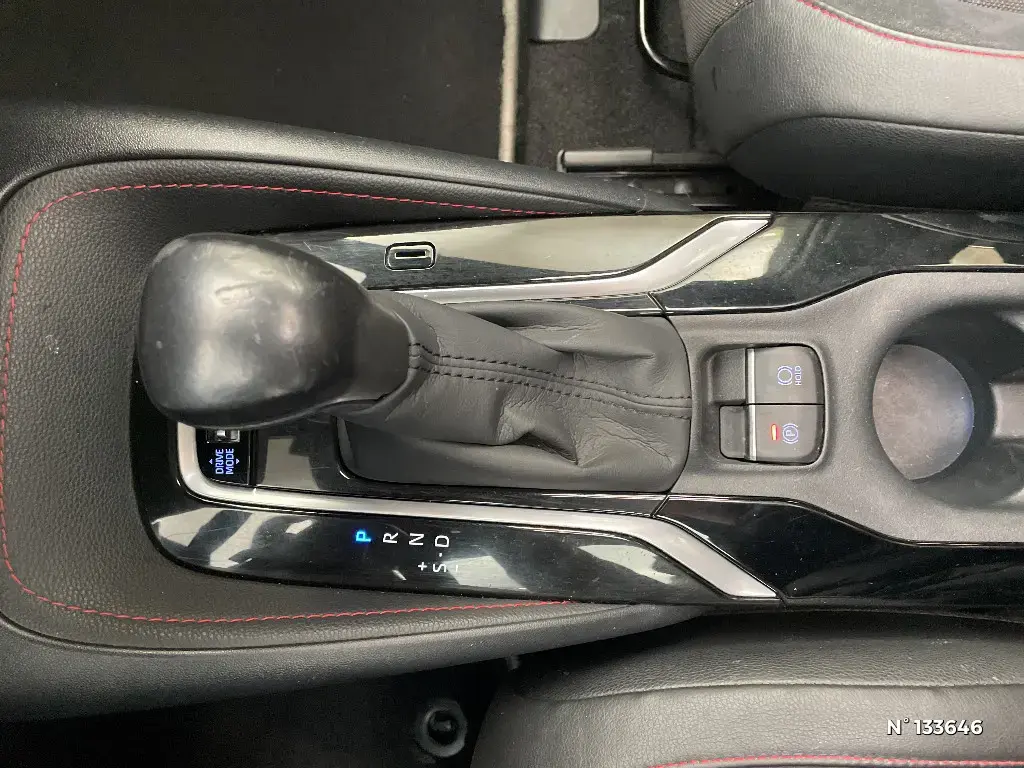 TOYOTA COROLLA TOURING SPT X - Miniature 17