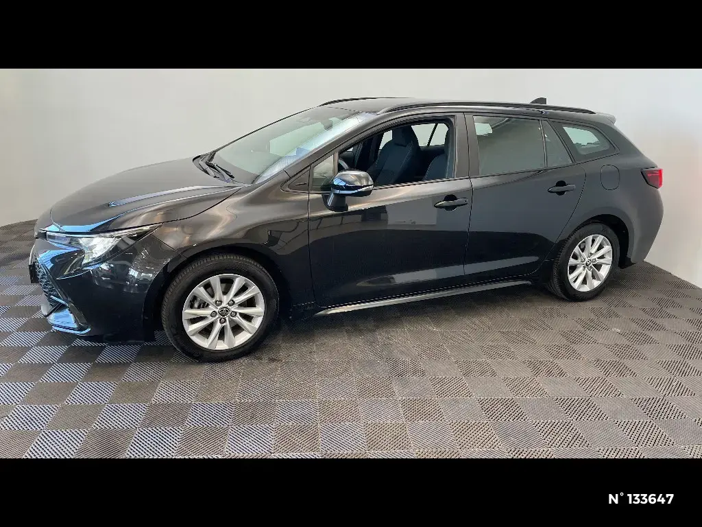 TOYOTA COROLLA TOURING SPT X - Miniature 4