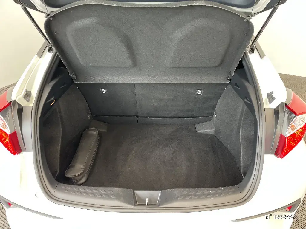 TOYOTA C-HR - Miniature 10
